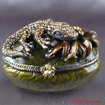 Bejeweled Swarovski Crystals Lizard Gecko Trinket Ring Gift Box