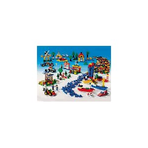 LEGO Creator Community Builders Set by LEGO