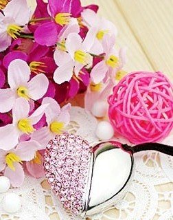   Pink Jewelry Jewelry Shape  Flash Heart Diamond Necklace Drive