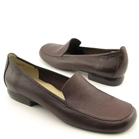 AK Anne Klein Maxine Dark Brown flats