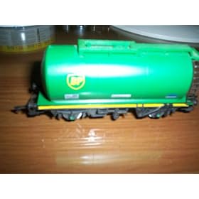 HORNBY OO GAUGE BP LWB TANK WAGON