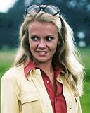 HAYLEY MILLS 8X10 COLOR PHOTO