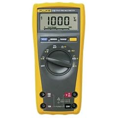 FLUKE DIGITAL MULTIMETER