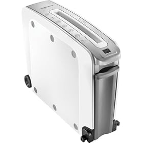 Black and Decker 6-Sheet Crosscut Paper Shredder - White by 