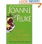 Plum Pudding Murder (A Hannah Swensen Holiday Mystery with Recipes)