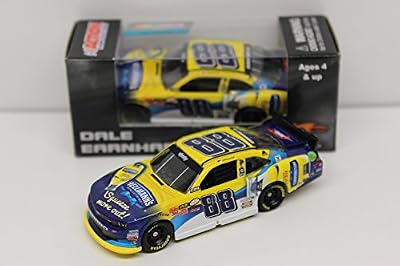 Dale Earnhardt Jr 2015 Hellmanns Squeeze 1:64 Nascar Diecast