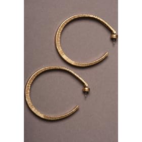 Chic Gold Oval Earrings by Nicole MIller
