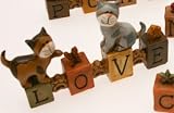 Cat Ceramic Words Ornament - Reads LOVE