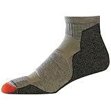 New Balance Men's Off Road Trail Runner Quarter Single Pair Sock