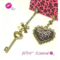Betsey Johnson レオパード　ハート＆キー　ピアス