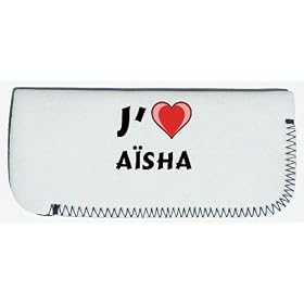 �tui � lunettes avec J'aime A�sha