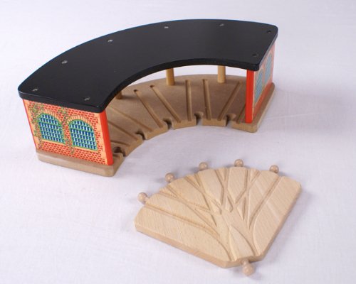 Roundhouse Shed with 5-way Switch Track Fits Thomas Wooden Railway and Brio Trains Tracks New in Box