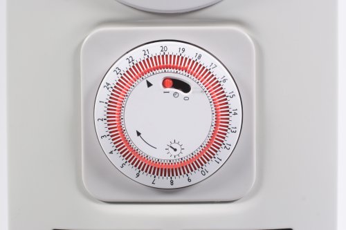 Cover image : AucSale 1500W オイルヒーター 10枚フィン AH-1510 自動温度調節 安全スイッチ付 10畳まで対応