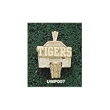 Univ Of Memphis Tigers B'Board Pendant (10kt)