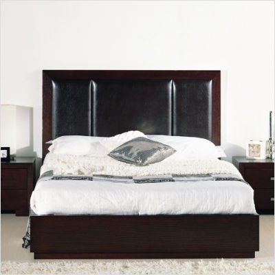Atlas Six Drawers Storage Bed with Brown Leatherette Headboard in Wenge Size: Full