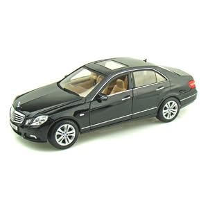 2010 Mercedes-Benz E Class 1/18 Black