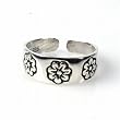 STERLING SILVER TOE RING - 6.5mm Flowers