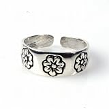STERLING SILVER TOE RING - 6.5mm Flowers