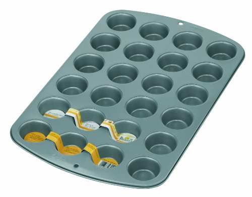 Birkmann 231528 Mini-Muffin-Backform (24-er), antihaft, &oslash; 4,5 cm, 40 x 26 cm