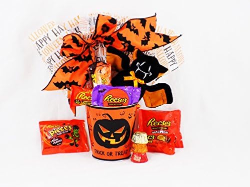'Scared to Pieces' Reese's That Is! Chocolate Pumpkin Halloween Gift Basket with Plush Spider