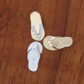 Hawaiian Slipper Pendant(Type=14k Gold with Diamonds)