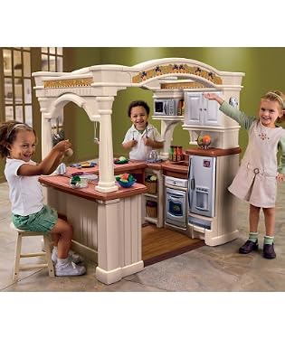 Step 2 Grand Walk-in Kitchen