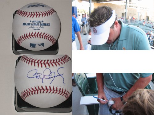 ROGER CLEMENS NEW YORK YANKEES,BOSTON RED SOX,SIGNED MLB BASEBALL WITH PROOF AND COA