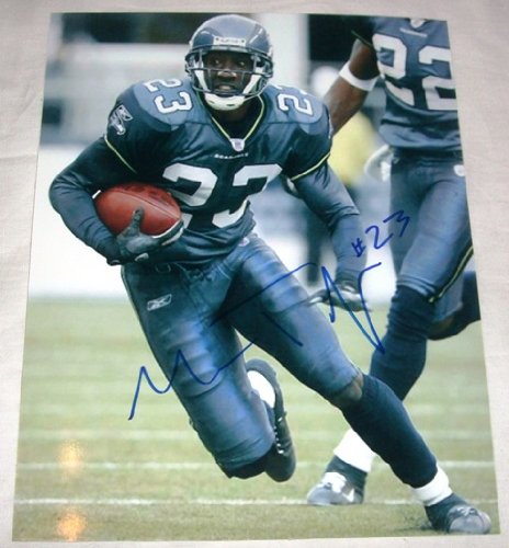 Marcus Trufant Autographed Seattle Seahawks 8x10 Photo W/PROOF, Picture of Marcus Signing For, Seattle Seahawks, Washington State Cougars