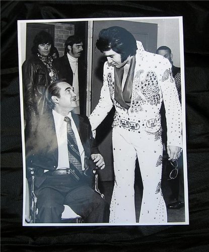 Rare Elvis Presley and George Wallace 8 X 10 Photograph (Music Memorabilia)