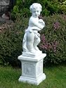 Figur Vierjahreszeiten Fr&uuml;hling auf klassischer S&auml;ule H 79 cm Skulpturen aus Beton