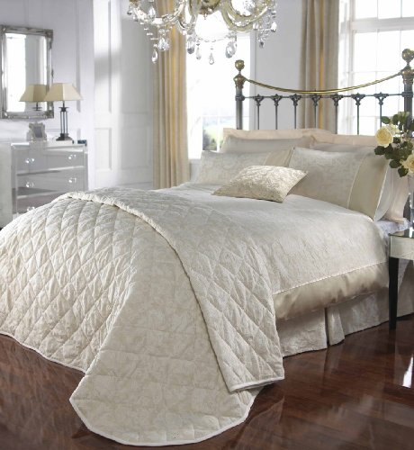 Lace Flower Oxford Pillowcase