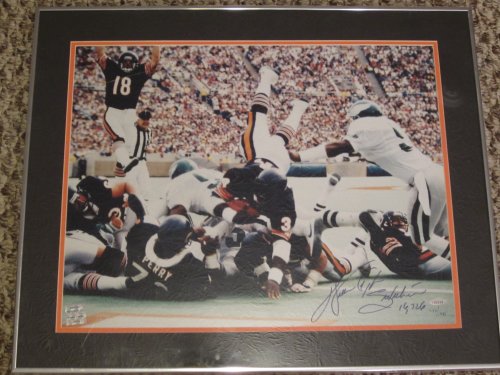 Walter Payton Chicago Bears Hall of Famer Signed Autographed 16x20 Framed and Matted Photo Steiner Coa Matching Numbers Rare Numbered 446/1993