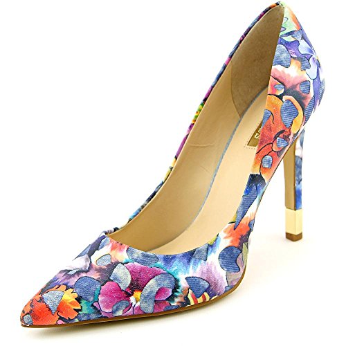 GUESS Babbitta Patent Pumps