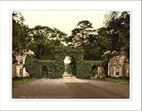 Eglington Castle entrance gates Irvine Scotland, c. 1890s, (L) Library Image