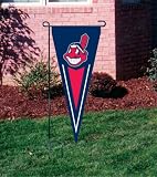 CLEVELAND INDIANS OFFICIAL LOGO PENNANT GARDEN FLAG + STAND