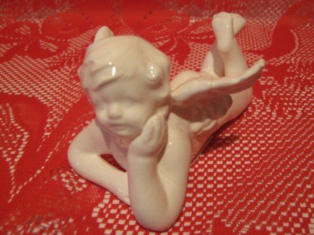 Deko Figur "Engel liegend" ca.