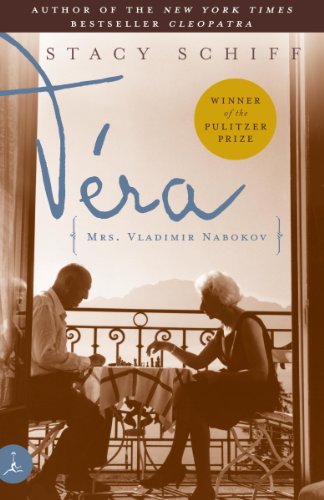 Véra: (Mrs. Vladimir Nabokov) (Modern Library Paperbacks)