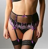 Pour Moi? Opulence Suspender Belt