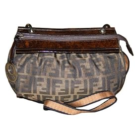 Click here to buy Fendi Borsa Tracolla Chef Baguette 8BT130WTHF0FA7 by Fendi.