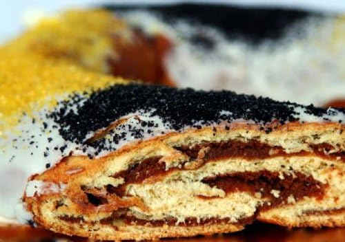 NolaCajun Saints Filled King Cake (14 Flavors) (Blueberry Cream Cheese)