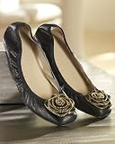 Crinkled patent flat