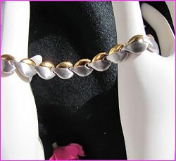 MAGNETIC THERAPY Leaf Necklace relieves HEADACHES & NECK PAINS