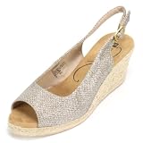 White Mountain 'Schmoozy' Women's Sandal