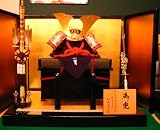 兜飾り 平飾り 五月人形 真多呂 かぶと 1/2兜 兜平飾り 不動 甲冑師　一冑 作 g-i-6