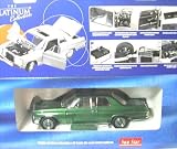 Review Sun Star  / 1:18 Mercedes Strich 8 Green