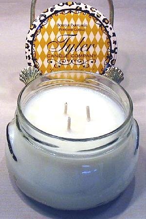 Tyler Candles - DIVA Scented Candle - 22 Ounce Candle