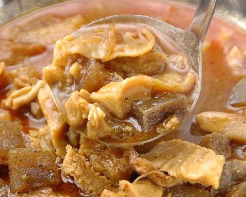 [送料無料！贈答用にもオススメ]串まつ屋　牛モツ煮込み５袋　鶴橋人気店「串まつ屋」の人気メニューが遂に通販へ♪
