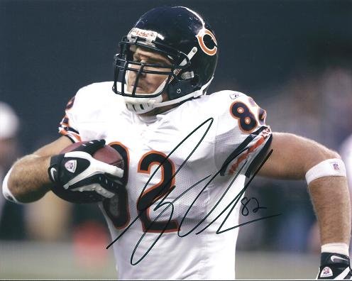 Greg Olsen Autographed Chicago Bears 8x10 Photo