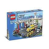 LEGO City Service Station Limited Edition (7993)