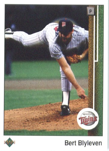 1989 Upper Deck # 225 Bert Blyleven Minnesota Twins / MLB Baseball Card in Protective Display Case!